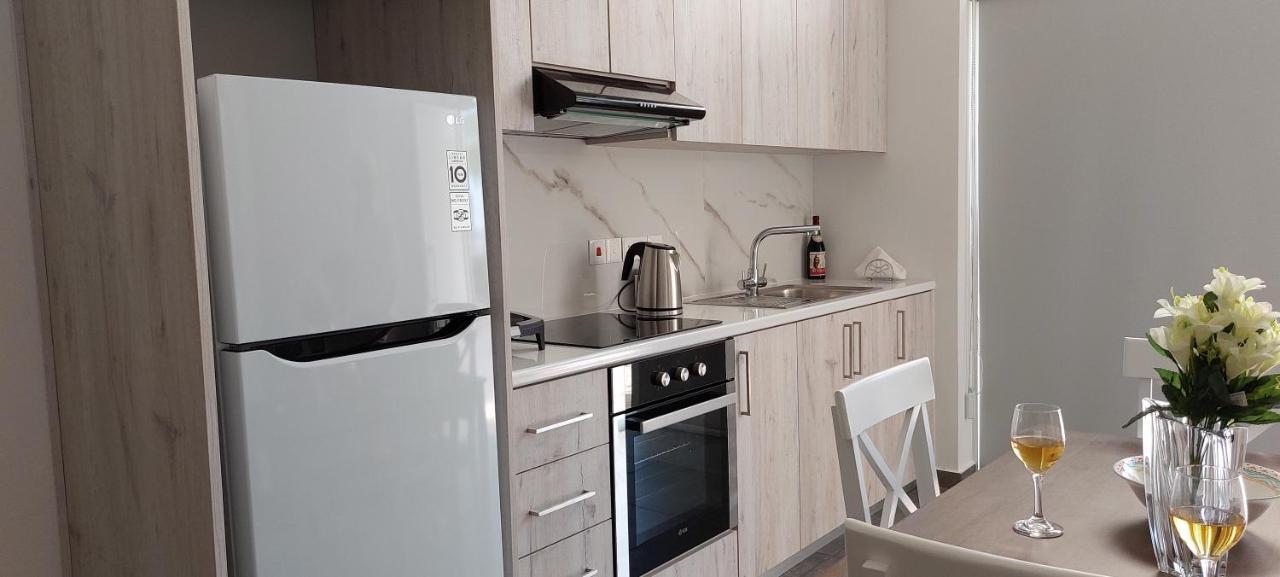 Eleantre Holiday Apartments Paphos Bagian luar foto