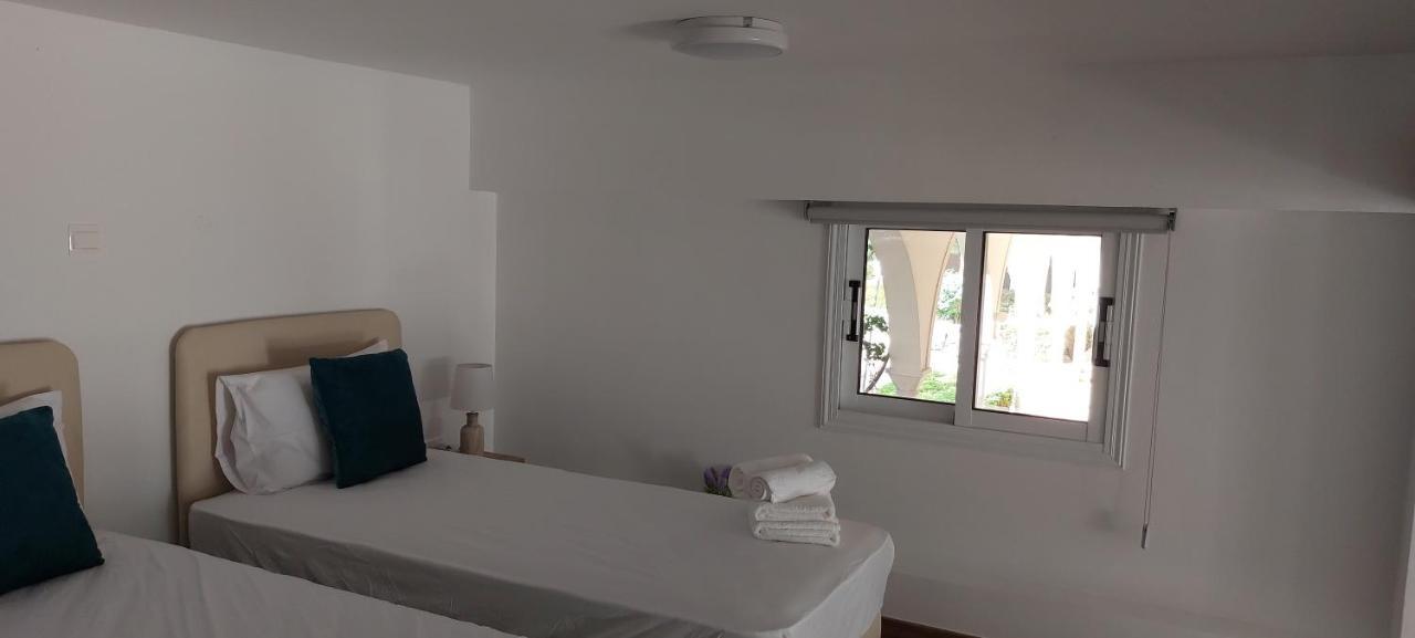 Eleantre Holiday Apartments Paphos Bagian luar foto