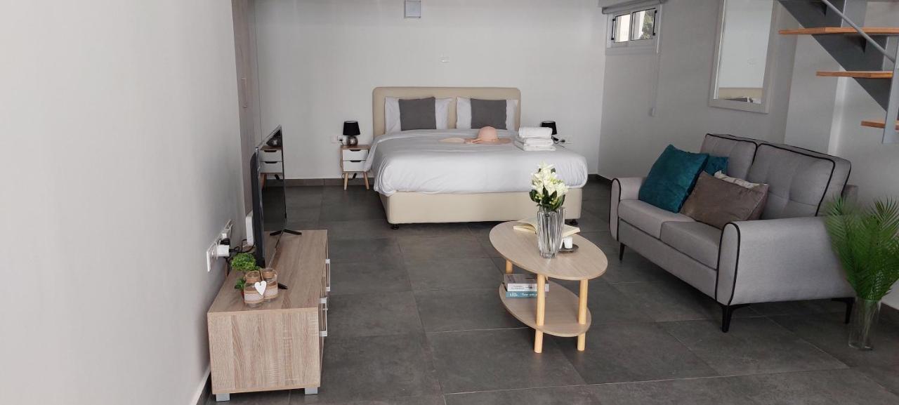 Eleantre Holiday Apartments Paphos Bagian luar foto